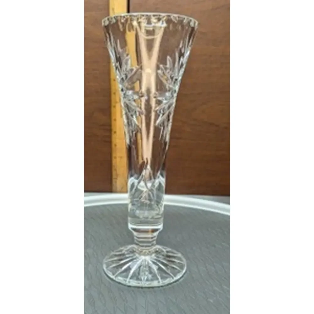 Vtg Brilliant Glass Vase Floral Daisy Bohemian Cottage Gift Centerpiece Elegant